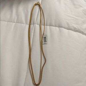 Elegant Gold Necklace